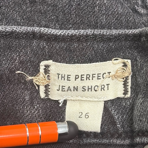 Madewell Shorts Womens Sz 26 The Perfect Jean Short Raw Hem Cutoffs Y2K Boho - Picture 4 of 7